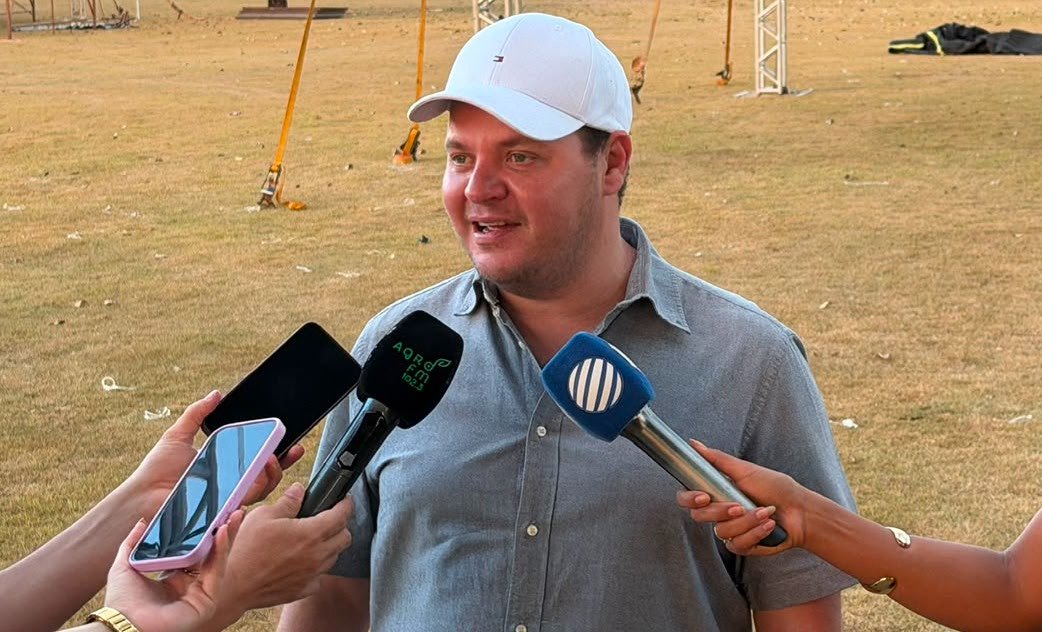 Montagem de estrutura para Expolucas entra na reta final e último dia do segundo lote de passaportes e camarotes é nesta quarta-feira (29)